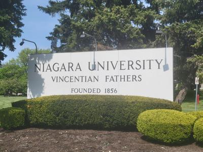 Niagara University sign photo